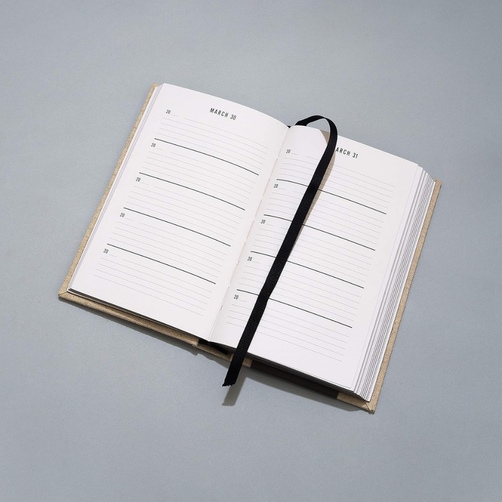 One Line A Day: A Five Year Memory Book | Canvas