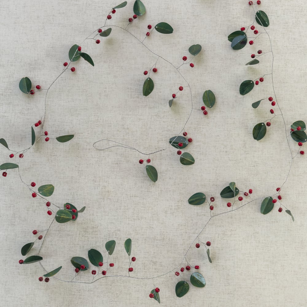 Winter Berry Wooden Garland