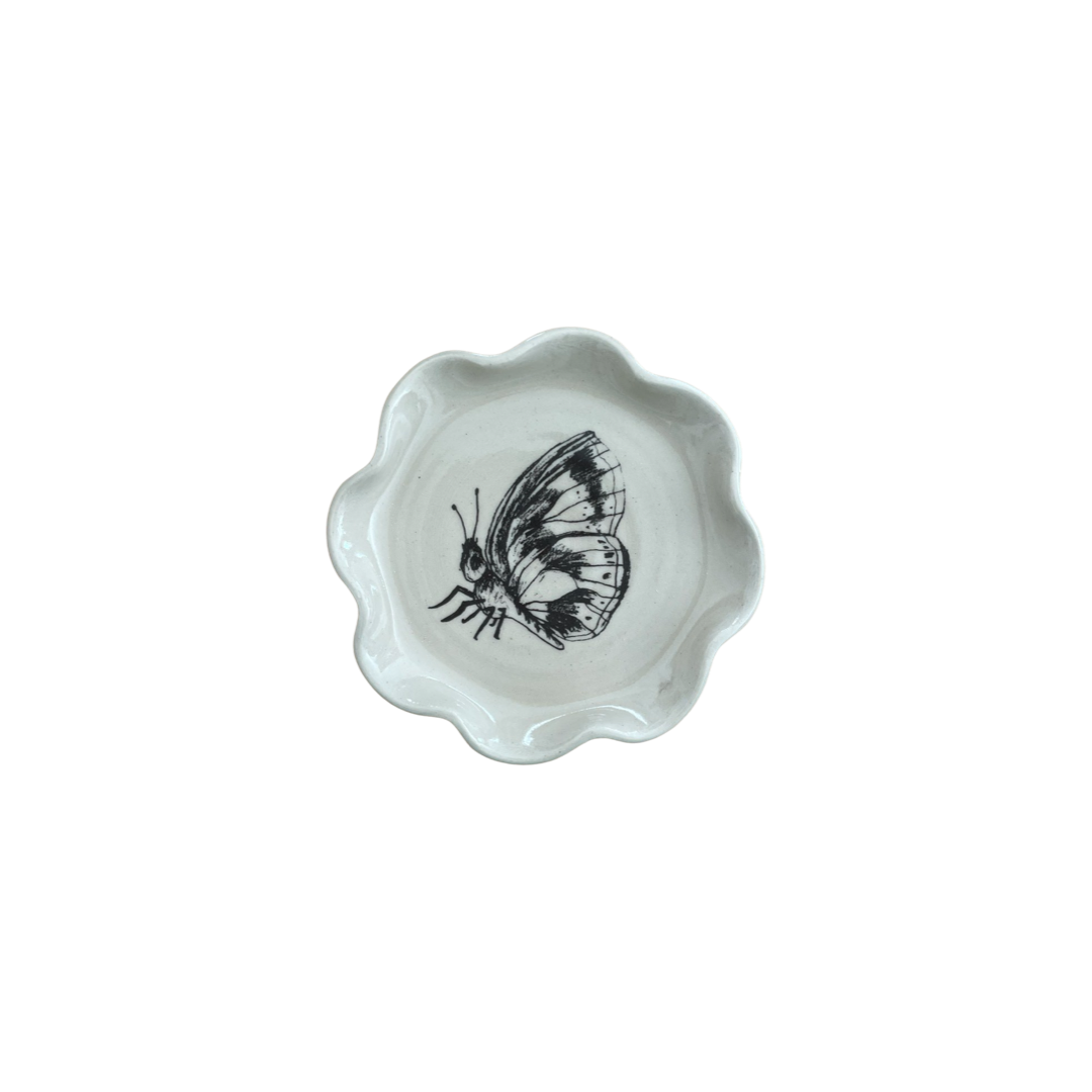 Frilly Dish | Butterfly