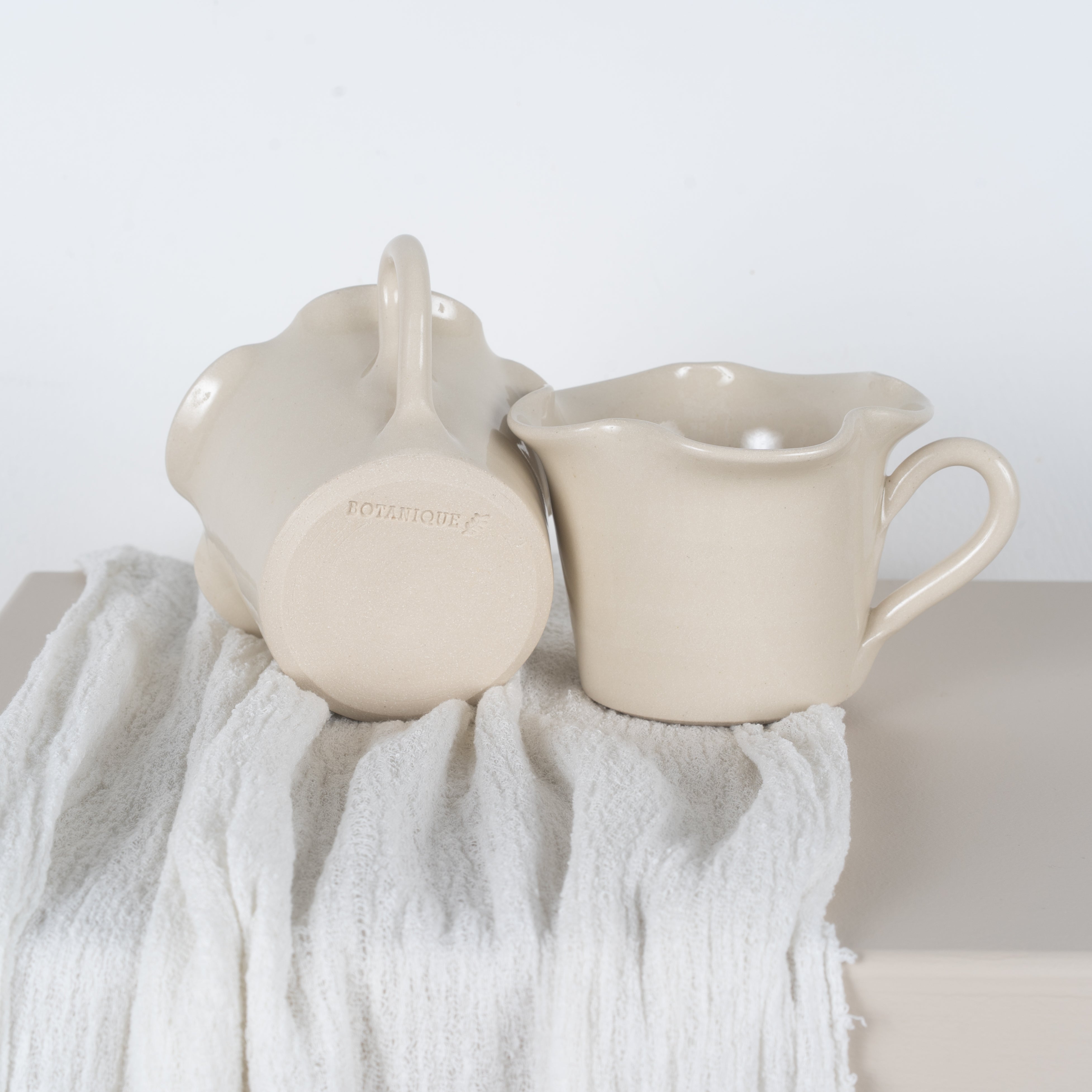 Frilly Mug